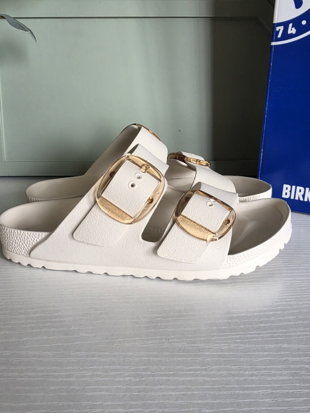 Birkenstock Unisex Arizona EVA Sandals - White with Buckles - Picture 2 of 15